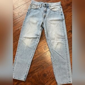 American Eagle 90s baggy Jean